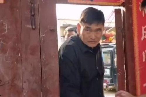 大衣哥朱之文视频,从田间地头到舞台明星的蜕变之路